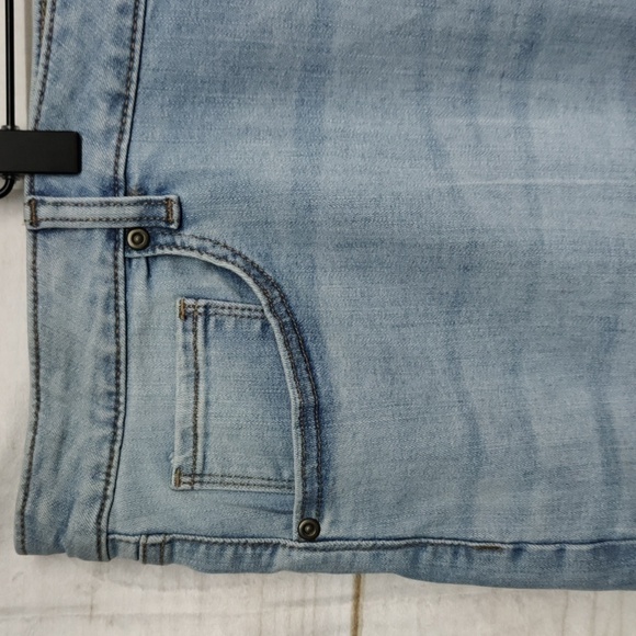 SONOMA Wide Leg High Rise Button Fly Jeans, Size 24 - Picture 4 of 12